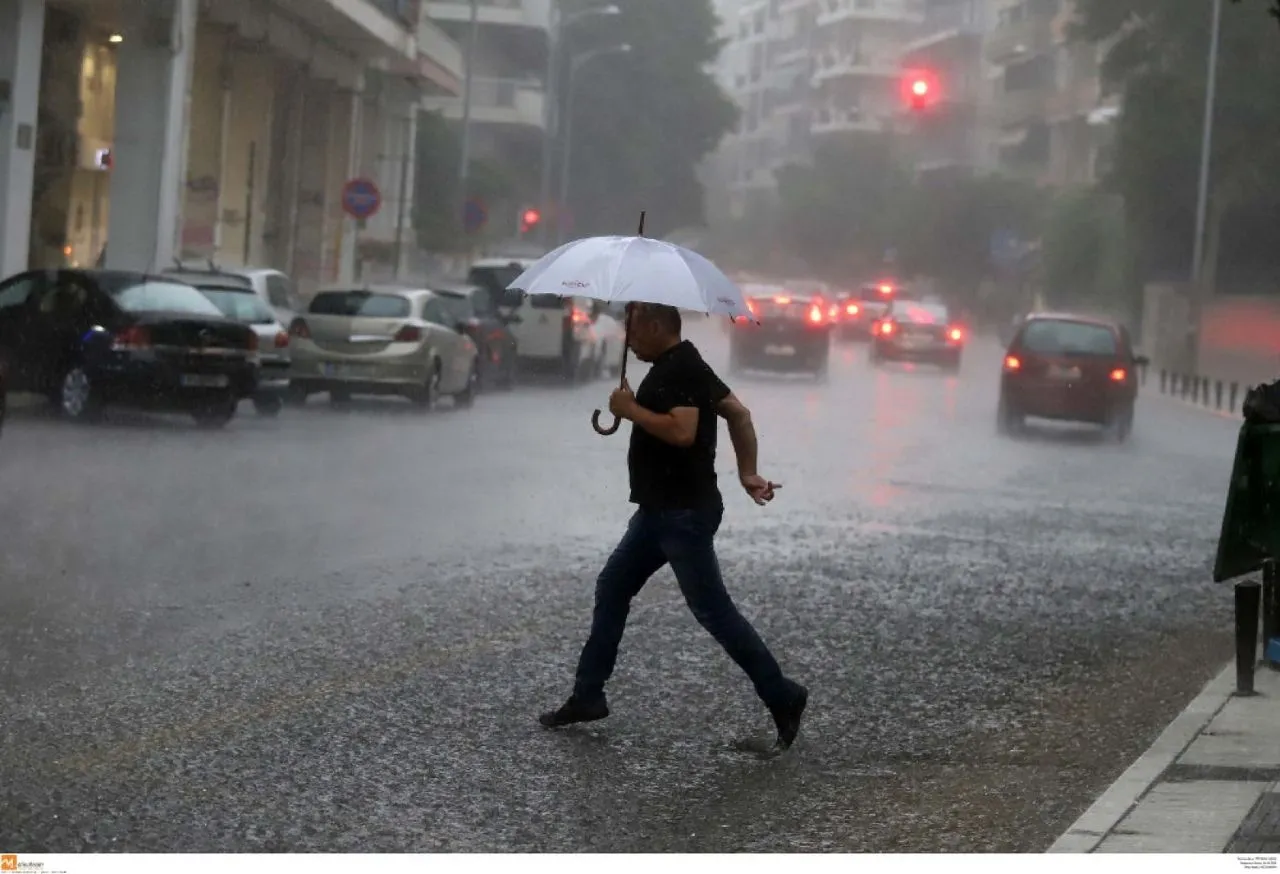 Έκτακτο δελτίο επιδείνωσης καιρού - Βροχές και καταιγίδες κυρίως σε περιοχές της Δυτικής Ελλάδας