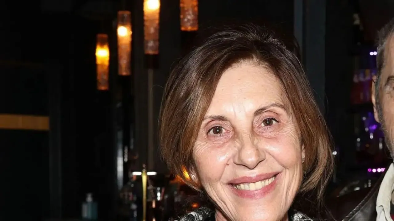 Ελένη Φίλιππα: Δεν δέχθηκα περισσότερα τηλέφωνα για δουλειά μετά το «Κωνσταντίνου και Ελένης»