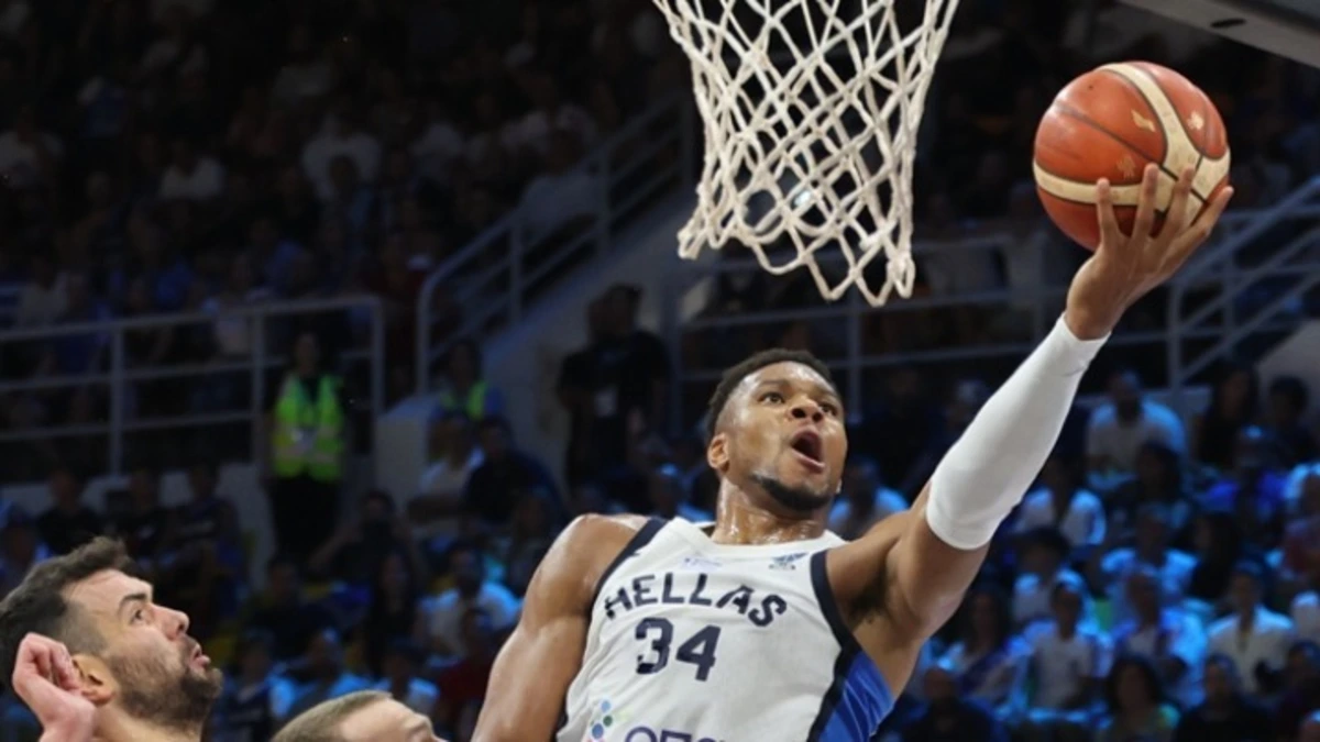 Eurobasket 2025: Τριαντάρα ο Giannis και πρεμιέρα «με το δεξί» – Επικράτησε 75-66 της Ιταλίας