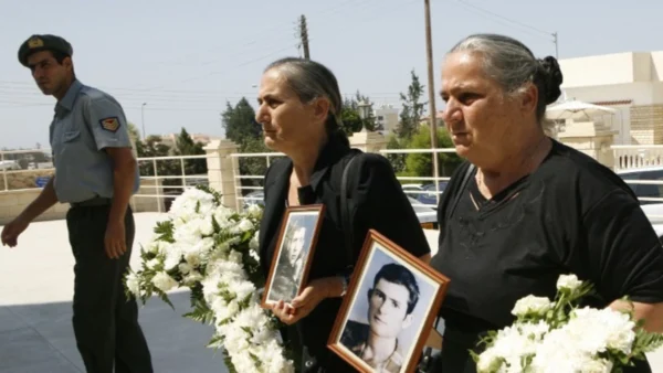Από την προσφυγιά στα οδοφράγματα-Ο ατέλειωτος αγώνας των γυναικών της Κύπρου