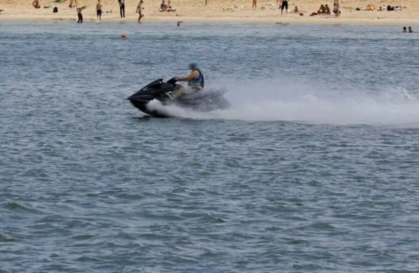 Καβάλα: Τραυματισμός 11χρονου που έπεσε από jet ski στην παραλία Αμμολόφων – Συνελήφθη ο ιδιοκτήτης