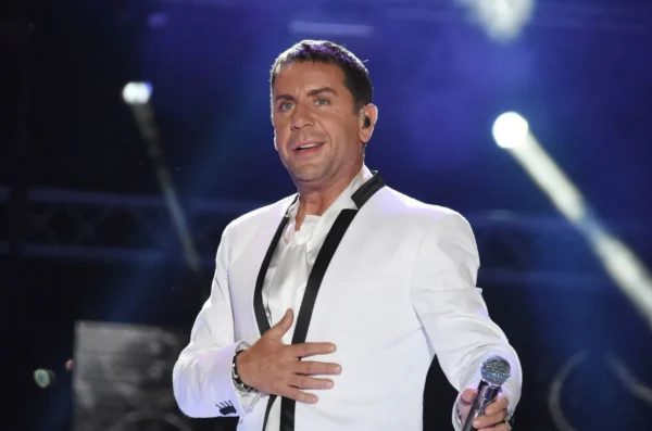 Η πρώτη ανάρτηση του Γιώργου Μαζωνάκη μετά το εξιτήριο από το Δρομοκαΐτειο – “Ίσως εγώ να είμαι τρελός” - video