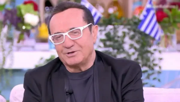 Ο Λευτέρης Πανταζής στο «Καλοκαιρινό Ραντεβού»