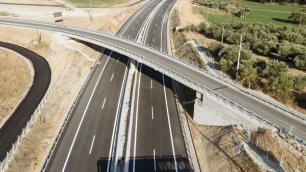 Παραδίδονται σήμερα στην κυκλοφορία 65 χλμ του αυτοκινητόδρομου Πάτρα - Πύργος, στο τμήμα Πύργος -Αλισσός