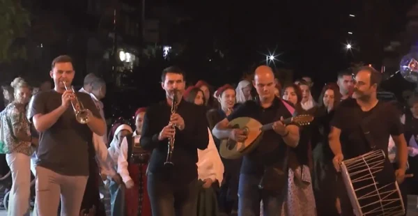 Μεταμόρφωση του Σωτήρος: Πανηγυρικός εσπερινός, περιφορά της εικόνας και εκδηλώσεις στον Προβατά - video