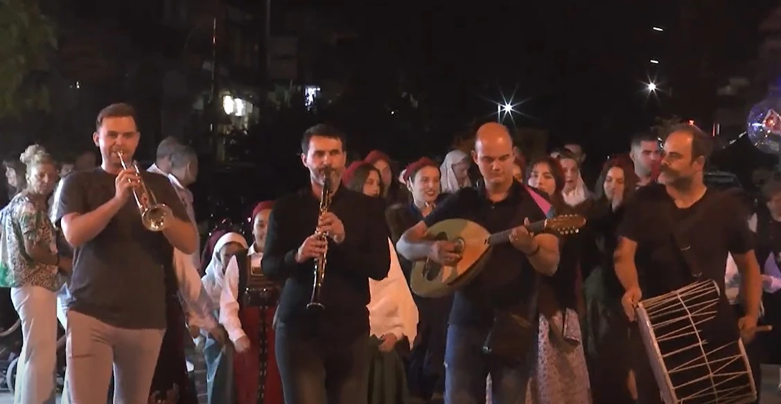 Μεταμόρφωση του Σωτήρος: Πανηγυρικός εσπερινός, περιφορά της εικόνας και εκδηλώσεις στον Προβατά - video