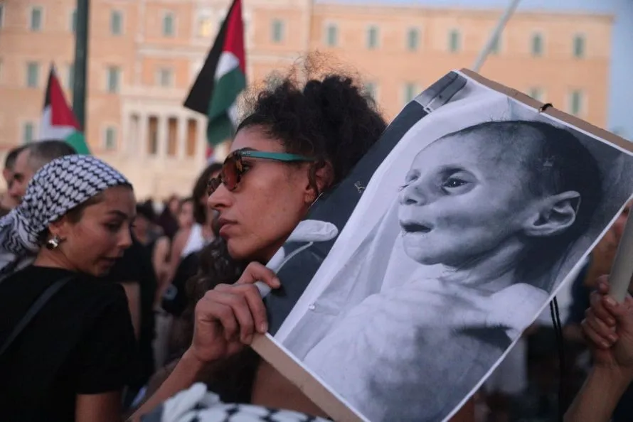 Συγκεντρώσεις υπέρ του παλαιστινιακού λαού σε πάνω από 70 σημεία της χώρας - Βίντεο και φωτογραφίες