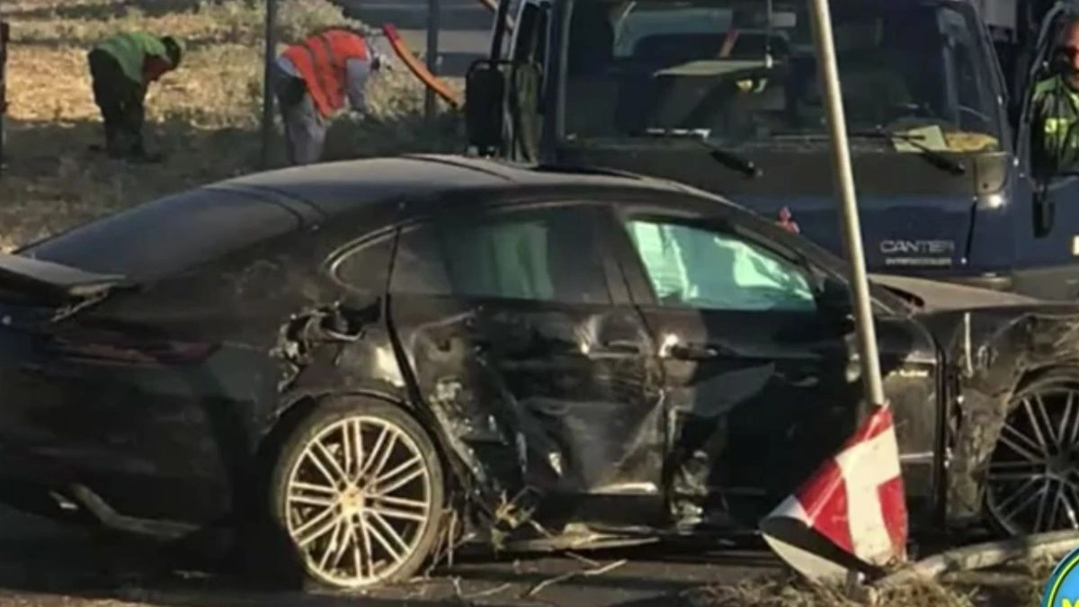 Θέρμη: Μια 45χρονη γυναίκα η ιδιοκτήτρια του πολυτελούς οχήματος - Ήταν υπό την επήρεια αλκοόλ