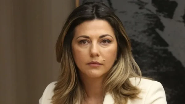 Σ. Ζαχαράκη: Για πρώτη φορά έπειτα από 17 χρόνια θα αγοραστούν νέα όργανα και εξοπλισμός για τα Μουσικά Σχολεία