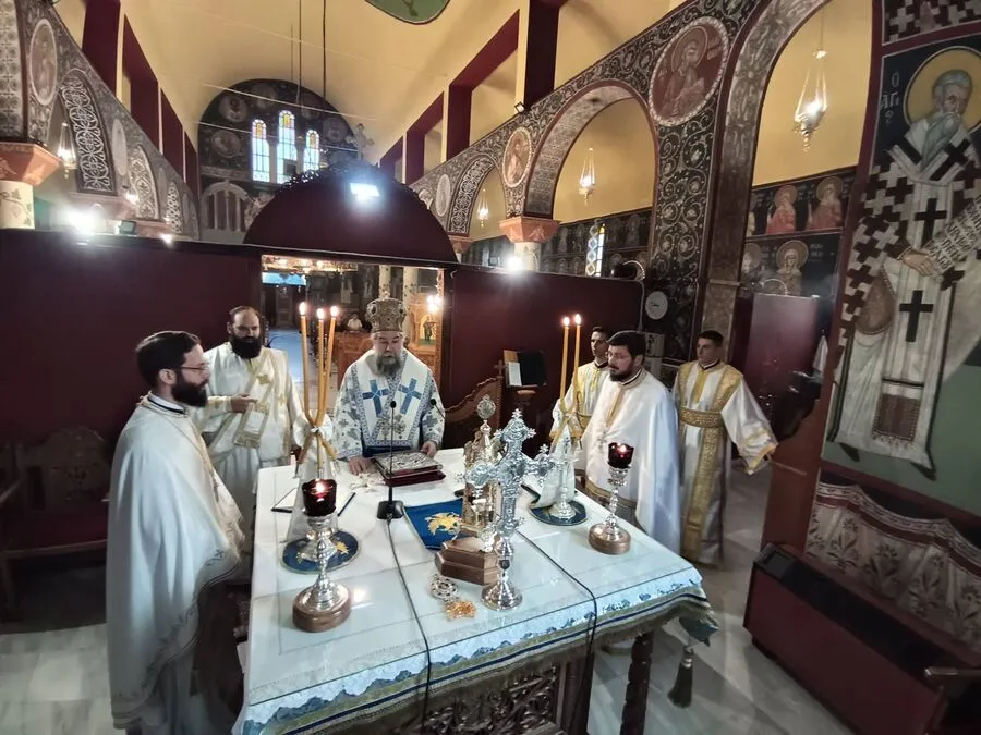 Ο Σερρών Θεολόγος στην ενορία των παιδικών του χρόνων