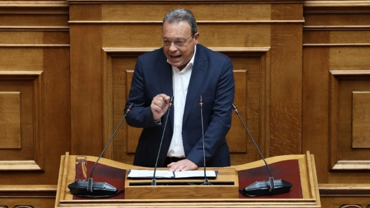 Σ. Φάμελλος: Η κυβέρνηση «θίγει το δικαίωμα σε δίκαιη δίκη με πολιτικά κίνητρα»