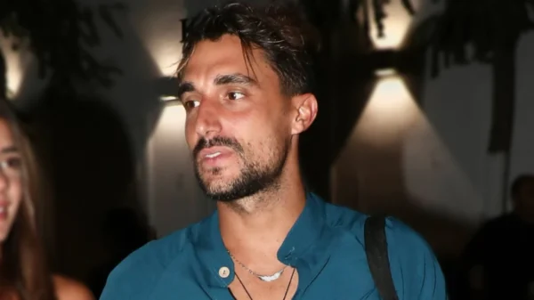 Σάκης Κατσούλης μετά τη διάγνωσή του με αιφνίδια βαρηκοΐα : Παρέλαβα τα αποτελέσματα και πάω για περαιτέρω διερεύνηση