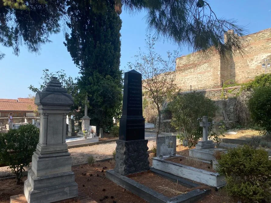 Περίπατος μνήμης στα ιστορικά κοιμητήρια της Θεσσαλονίκης - Τόπος πένθους και κοινωνικής ζωής