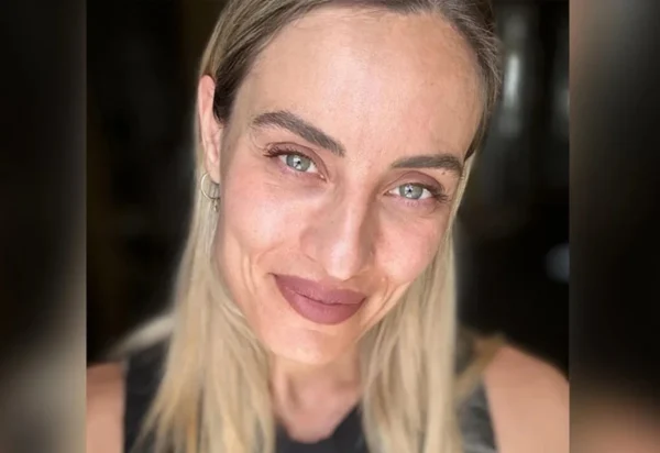 Ελεονώρα Μελέτη: Η οργισμένη αντίδραση στο Instagram – “Θα έπρεπε να ντρέπεσαι για όλα όσα πρεσβεύεις”