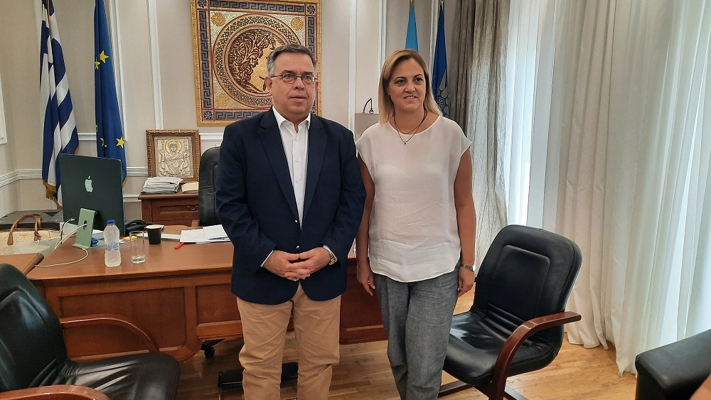 Επίσκεψη του Γενικού Γραμματέα Αποκεντρωμένης Διοίκησης Μ-Θστη Δήμαρχο Σερρών