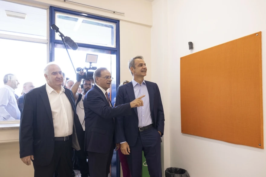 Στήριξη της Παιδείας από τις τέσσερις συστημικές τράπεζες με 430 ανακαινισμένα σχολεία
