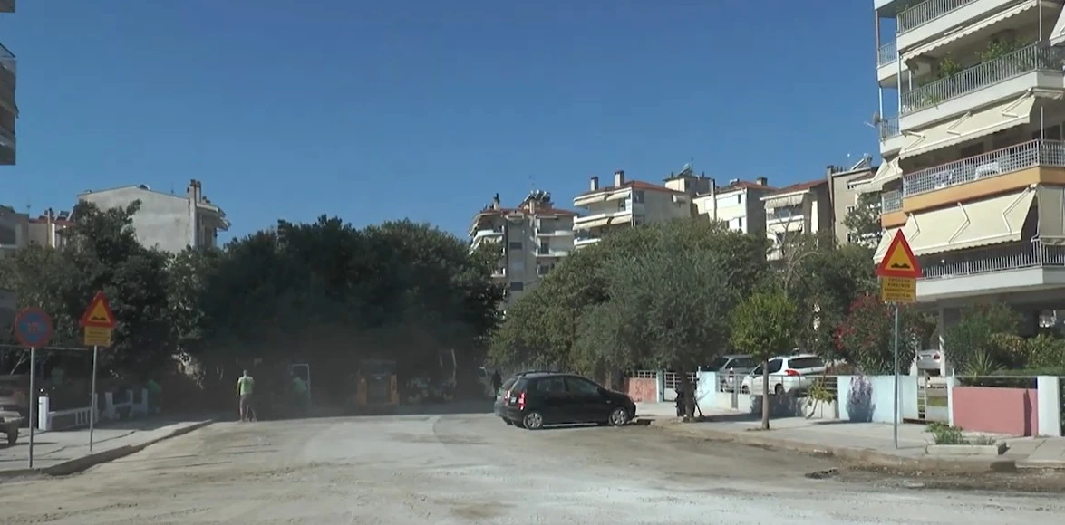 Σέρρες: Σε εξέλιξη τα έργα οδοποιίας στην οδό Νικομηδείας - video