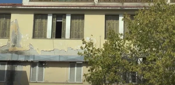 "Αγνώστου πατρός" το παλιό νοσοκομείο Σερρών - video