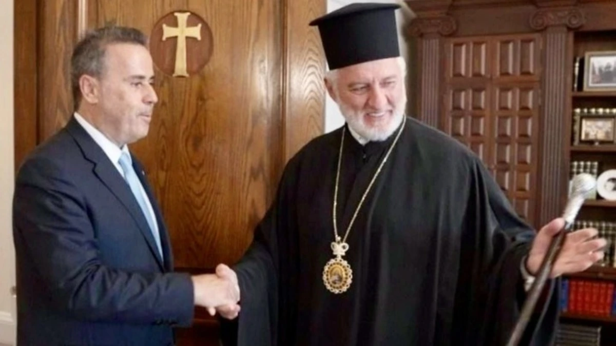 Συνάντηση Στ. Παπασταύρου, με τον Αρχιεπίσκοπο Αμερικής Ελπιδοφόρο