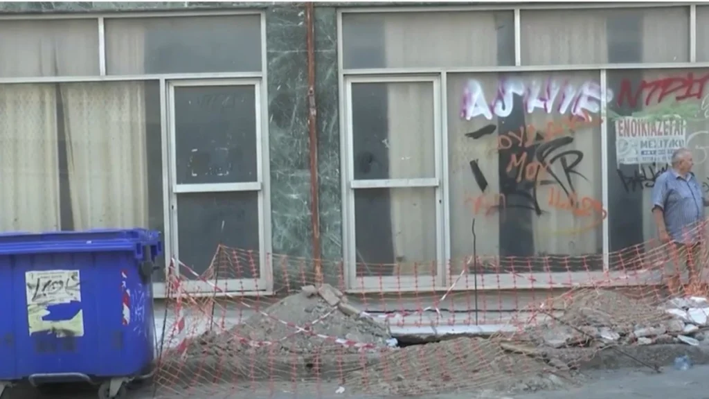 Σέρρες: Με αγωνία παρακολουθούν οι πολίτες την κατάσταση στους δρόμους και τα πεζοδρόμια - video