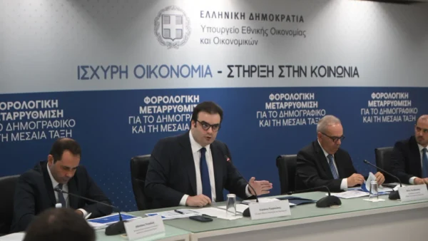 Κ. Πιερρακάκης: Μηδενικός φόρος για εισόδημα έως 20.000 ευρώ σε πολύτεκνους μισθωτούς και ελεύθερους επαγγελματίες