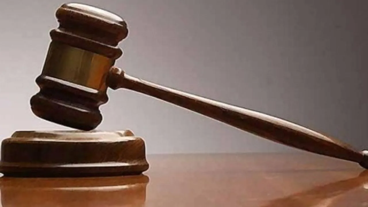 Πρόστιμο 10.000 ευρώ στην ΠΑΕ ΑΕΚ από τη ΔΕΑΒ για την καταστροφή καθισμάτων στη Λειβαδιά