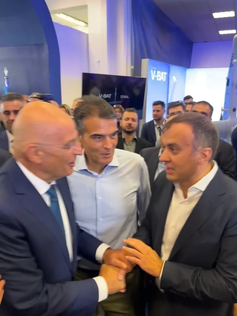 Ο Τάσος Χατζηβασιλείου με Σερραίους εκθέτες στην ΔΕΘ - φωτο