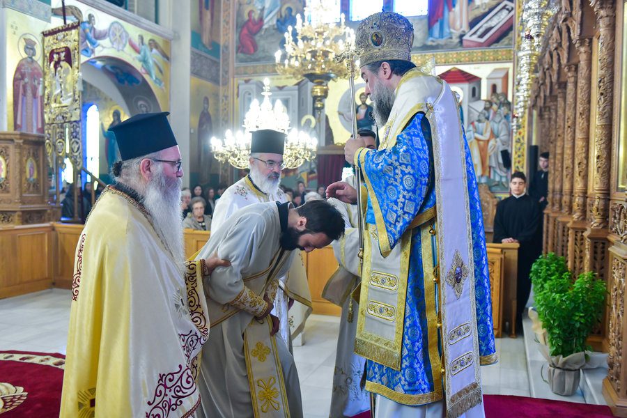 Χειροτονία νέου πρεσβυτέρου στην Εκκλησία των Σερρών