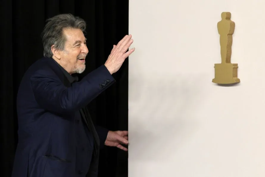 Οι Κίφερ Σάδερλαντ και Αλ Πατσίνο «σε πόλεμο» στο θρίλερ δράσης του Λικ Μπεσόν «Father Joe»