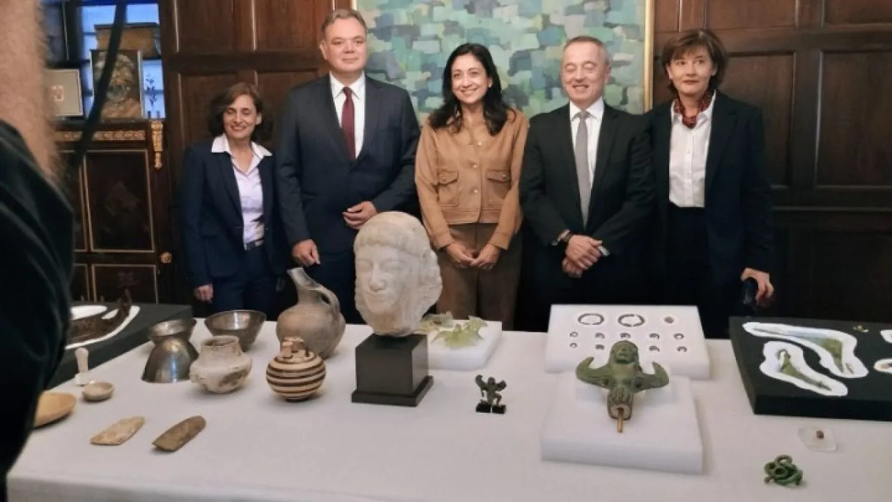 ΥΠΠΟ: 29 αρχαιότητες επιστρέφουν από τη Νέα Υόρκη στην Ελλάδα