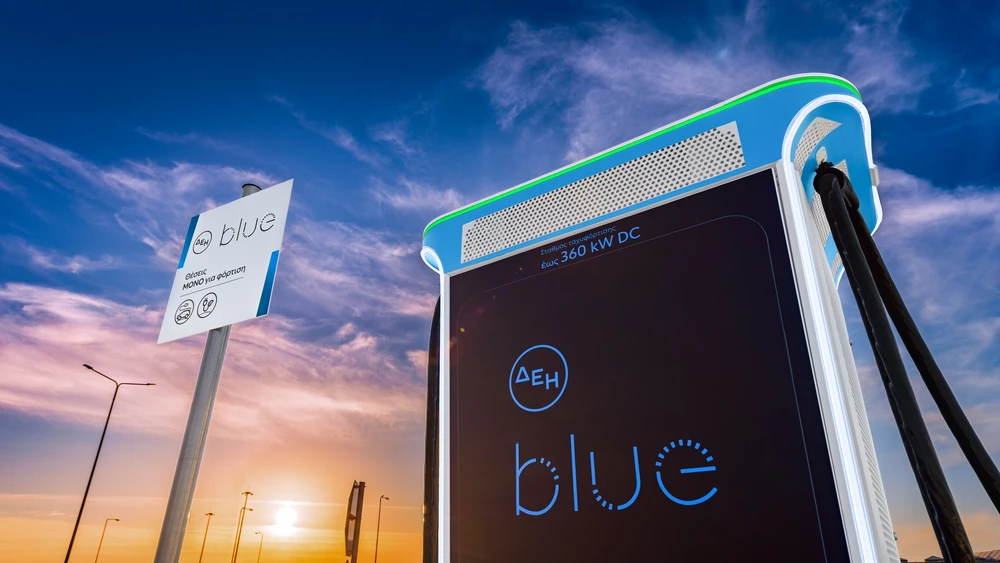 ΔΕΗ blue: Ξεπέρασε τα 3.000 σημεία φόρτισης στην Ελλάδα