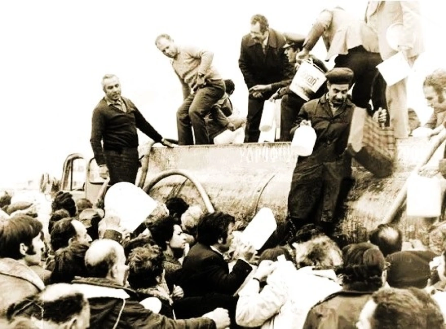 Γ. Καματερός: Φιλοδοξούσε να ανοίξει πατσατζίδικο, αλλά του έλαχε αποστολή «διάσωσης της ανθρωπότητας» από τον καρκίνο με το θαυματουργό νερό του