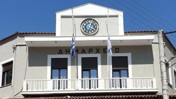 Δήμος Σερρών: Καταργείται η έκδοση πιστοποιητικών γέννησης και οικογενειακής κατάστασης για χρήση στο Δημόσιο