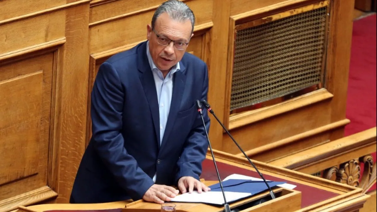 Σ. Φάμελλος: «Ζούμε την τέλεια καταιγίδα - Made by Mitsotakis»