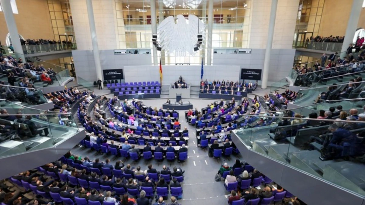 Γερμανία: Διχασμένος ο κυβερνητικός συνασπισμός για τη στρατιωτική θητεία