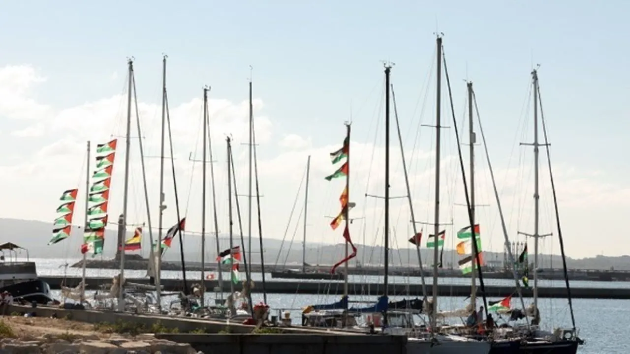 Γαλλία: Επιστρέφουν, μέσω Ελλάδας, 28 Γάλλοι ακτιβιστές του Global Sumud Flotilla μετά την απέλασή τους από το Ισραήλ