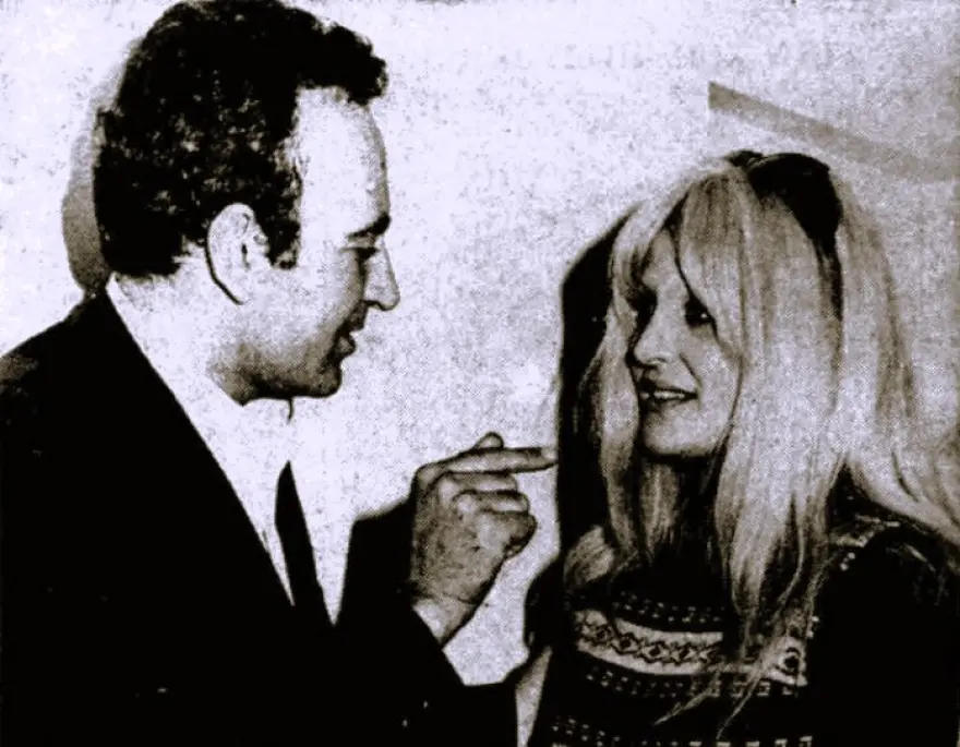 Γ. Καματερός: Φιλοδοξούσε να ανοίξει πατσατζίδικο, αλλά του έλαχε αποστολή «διάσωσης της ανθρωπότητας» από τον καρκίνο με το θαυματουργό νερό του