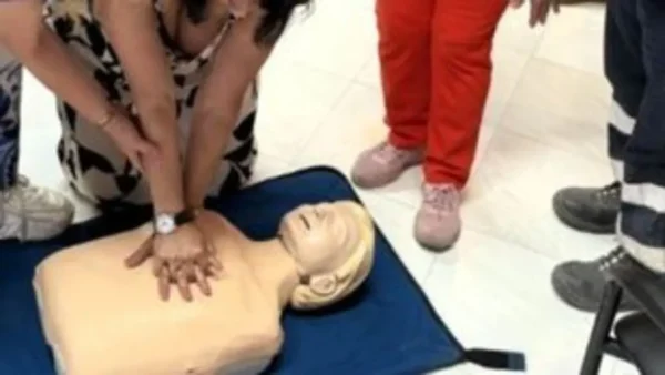Χιλιάδες μαθητές θα επιχειρήσουν να καταρρίψουν το περσινό ρεκόρ ΚΑΡΠΑ στο πλαίσιο της Παγκόσμιας Ημέρας Επανεκκίνησης Καρδιάς