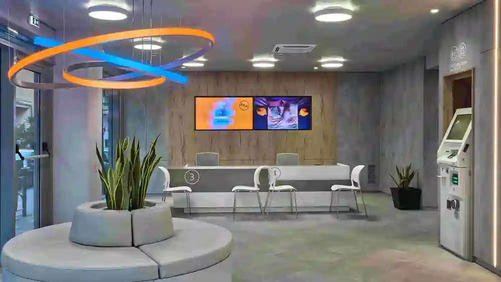 Ανανεωμένο σε νέα διεύθυνση το κατάστημα ΔΕΗ στις Σέρρες