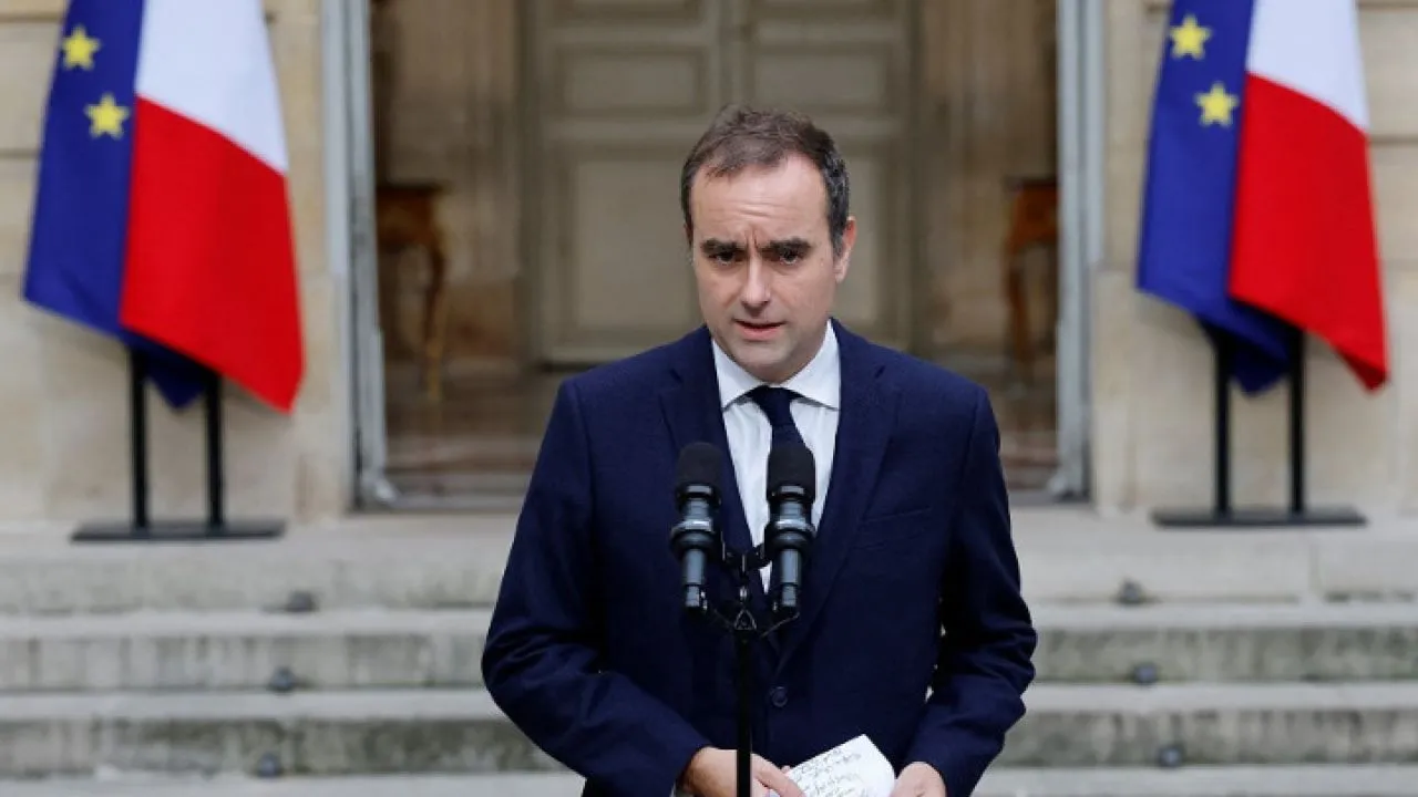 Ο Σεμπαστιάν Λεκορνί άφησε ανοιχτό το ενδεχόμενο να υπάρξει πολιτική συμφωνία που θα μπορούσε να αποτρέψει νέες βουλευτικές εκλογές