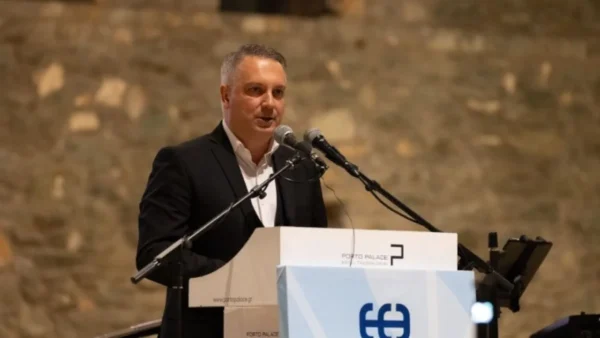 Αίτημα μετάθεσης καταληκτικής ημερομηνίας εγγραφών νομικών προσώπων στην υπηρεσία IRIS κατέθεσε το ΕΕΘ