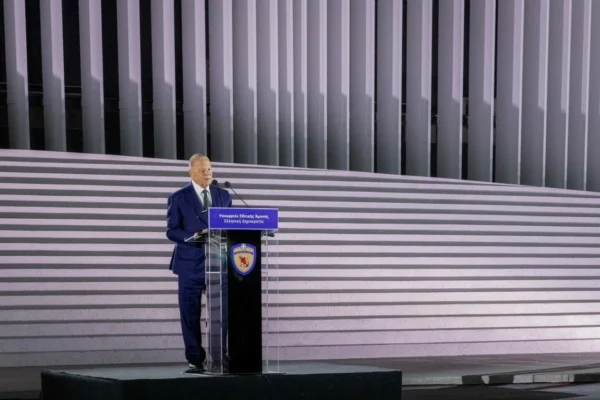 Η METLEN παρέδωσε στο Υπουργείο Εθνικής Άμυνας τη νέα βιοκλιματική πρόσοψη του ιστορικού κτιριακού συγκροτήματος