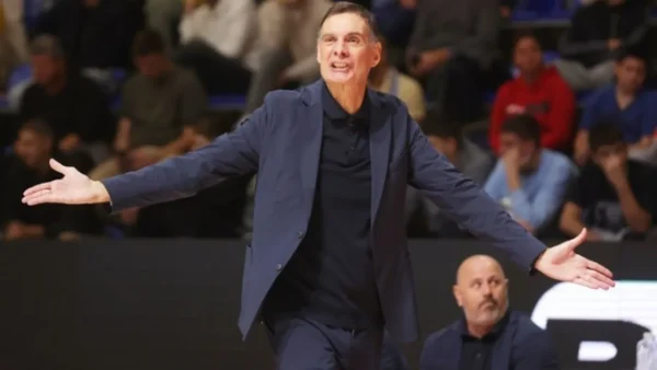 Μπαρτζώκας: «Είναι οξύμωρο, μας θεωρούν πρώτο φαβορί , ενώ λένε ότι ο Ολυμπιακός είναι ελλιπής»