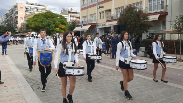 Με λαμπρότητα εορτάστηκε η 28η Οκτωβρίου στις Σέρρες