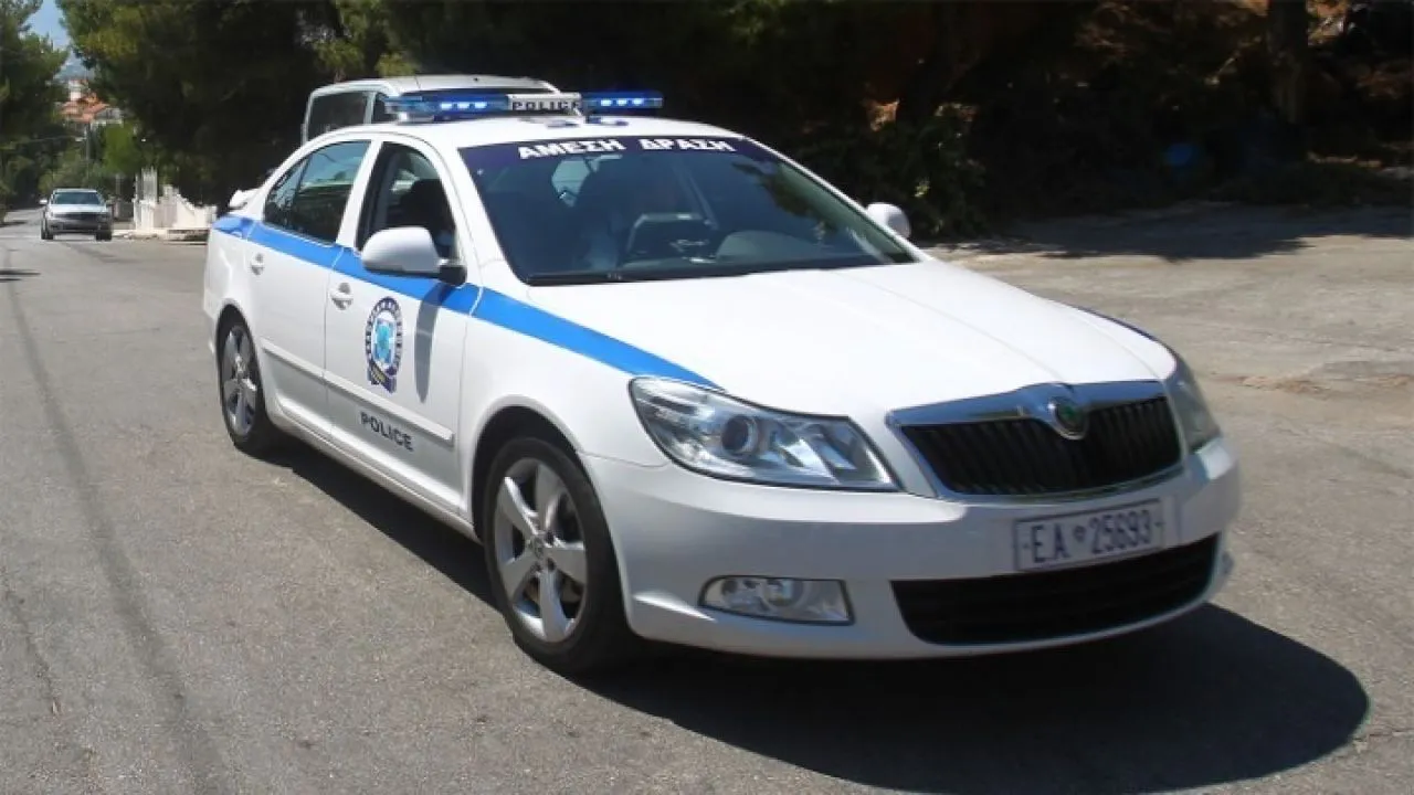 Ληστεία σε διαμέρισμα στον Πειραιά - Εδεσαν 62χρονο και άρπαξαν χρήματα και κοσμήματα