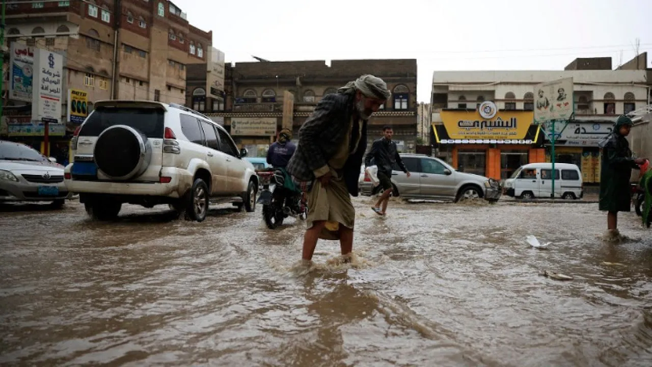 Φτωχοί κι εκτεθειμένοι στις κλιματικές απειλές: Διπλός κίνδυνος για σχεδόν 900 εκατ. ανθρώπους