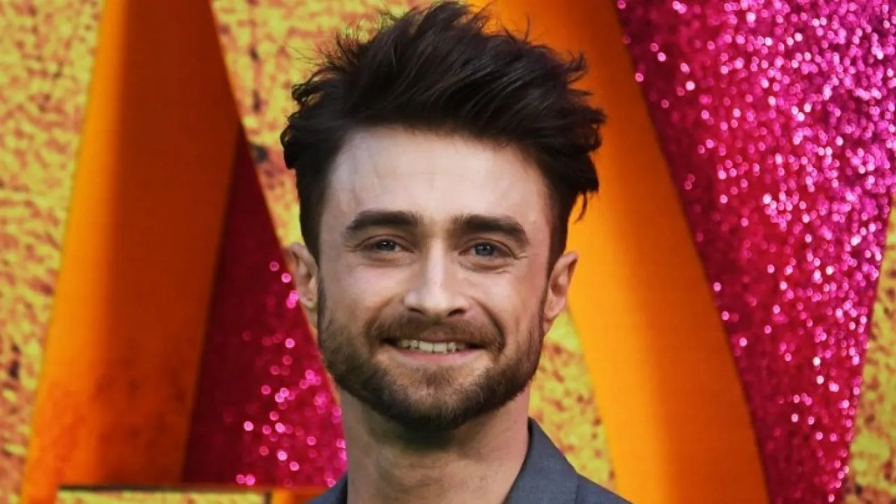 Ο Ντάνιελ Ράντκλιφ επιστρέφει στο Μπρόντγουεϊ με το έργο «Every Brilliant Thing»