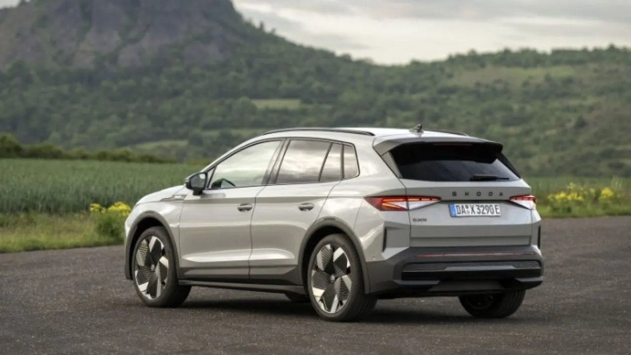 Το νέο Skoda Elroq αποδεικνύει ότι η ηλεκτροκίνηση είναι προσιτή και πρακτική