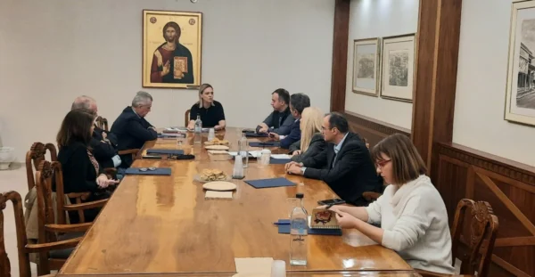 Σέρρες: Ενιαίο μέτωπο για τα στρατόπεδα - Κοινή γραμμή δήμου, περιφέρειας και βουλευτών