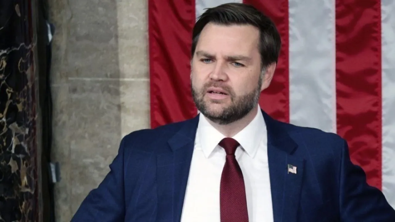 Βανς: Οι πυρηνικές δοκιμές είναι αναγκαίες για τη λειτουργία του πυρηνικού οπλοστασίου